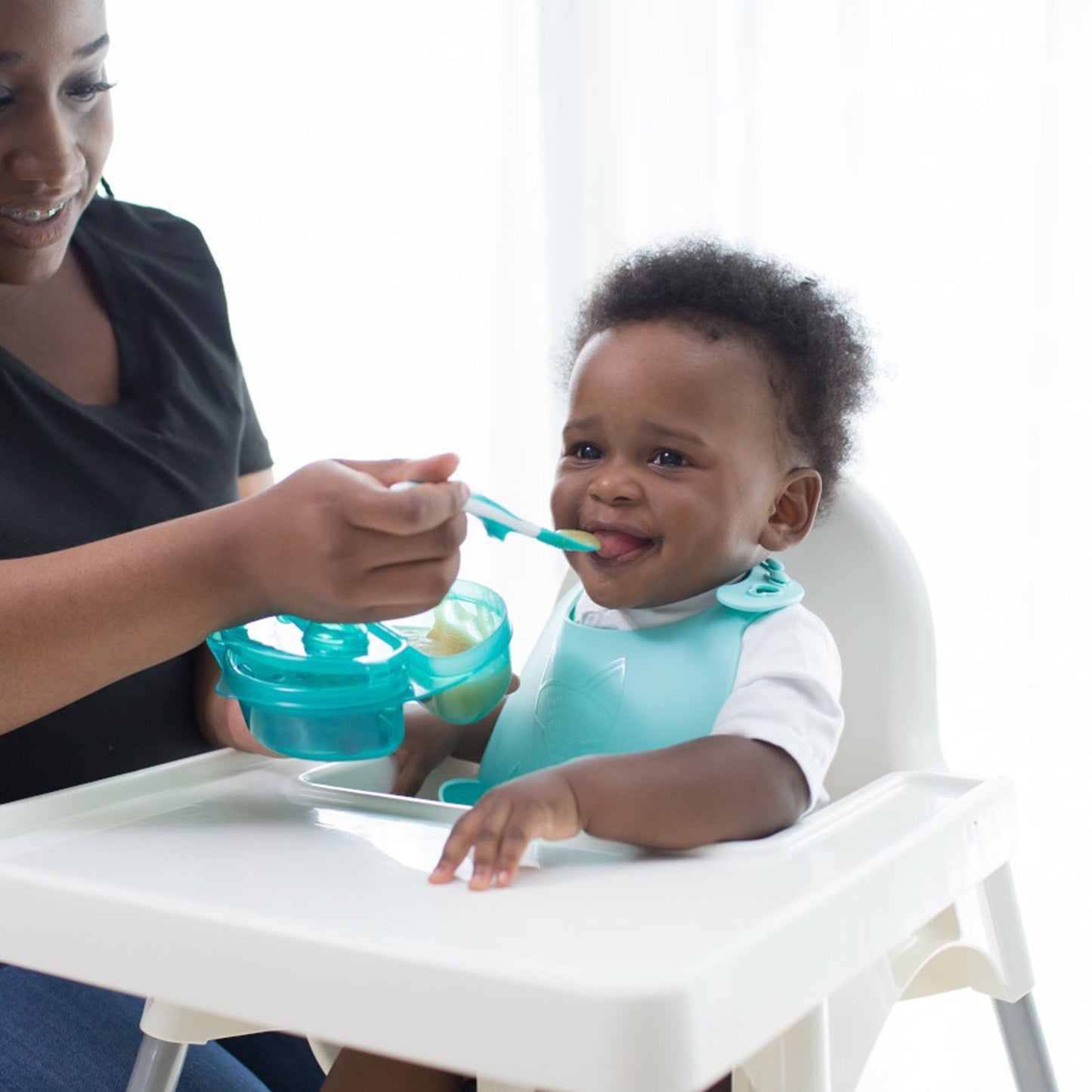 Dr.Brown's Travel Fresh Light Green Bowl and Spoon || Pack of 1 || Used for 4months to 24months
