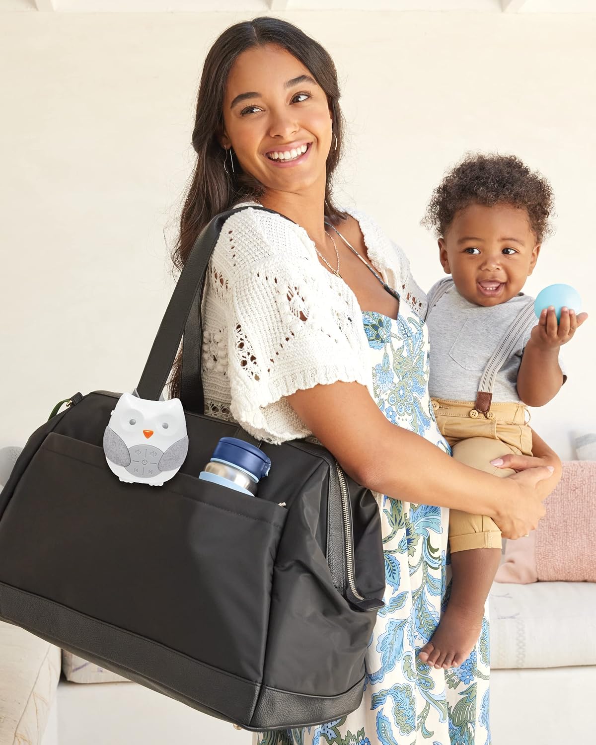 Skip Hop Stroll and Go Portable Baby Soother (Multicolour) Pack of 1
