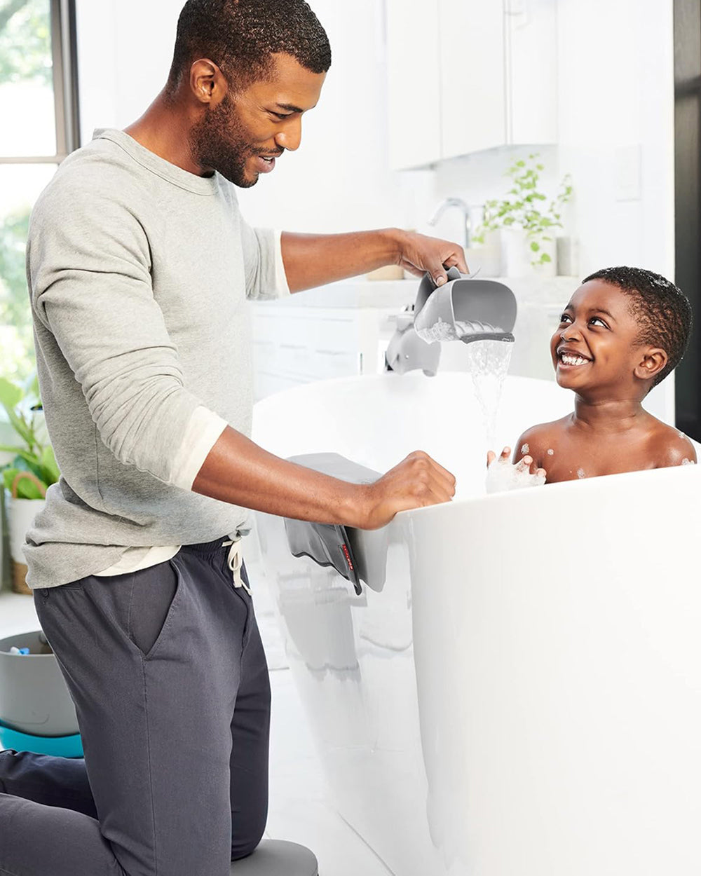Skip Hop Moby Waterfall Bath Rinser, Grey, 1 Count (Pack of 1) (235052)