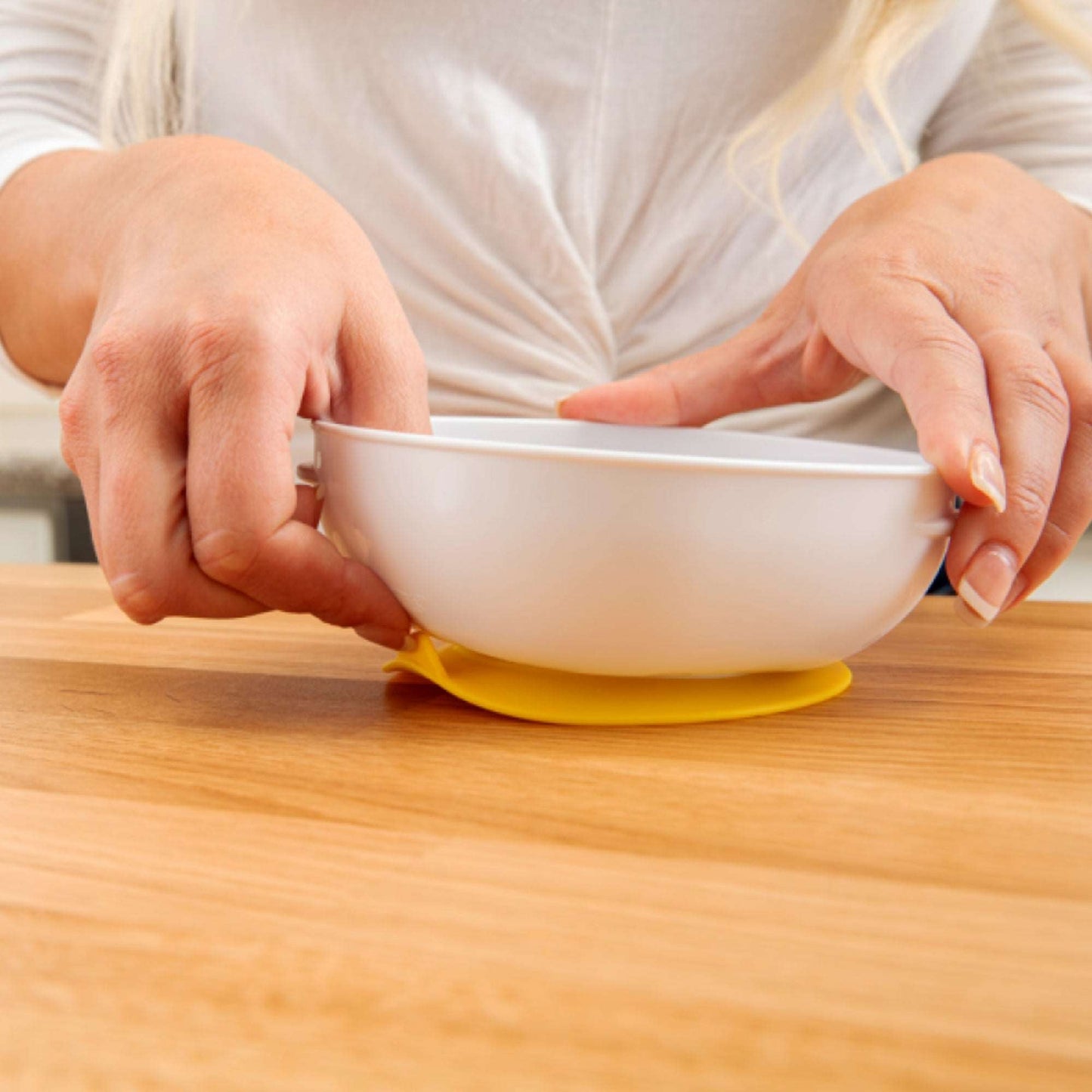 Dr.Brown's No-Slip Suction Bowls 2-Pack Weaning Blue & Yellow 4M To 24M - Distressed