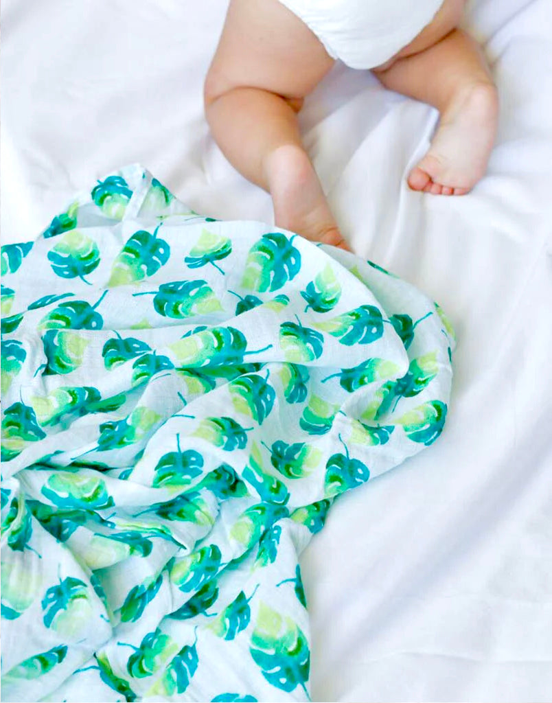 Malabar Baby Organic Swaddle Set - Tropical Paradise (Parrot & Leaf)