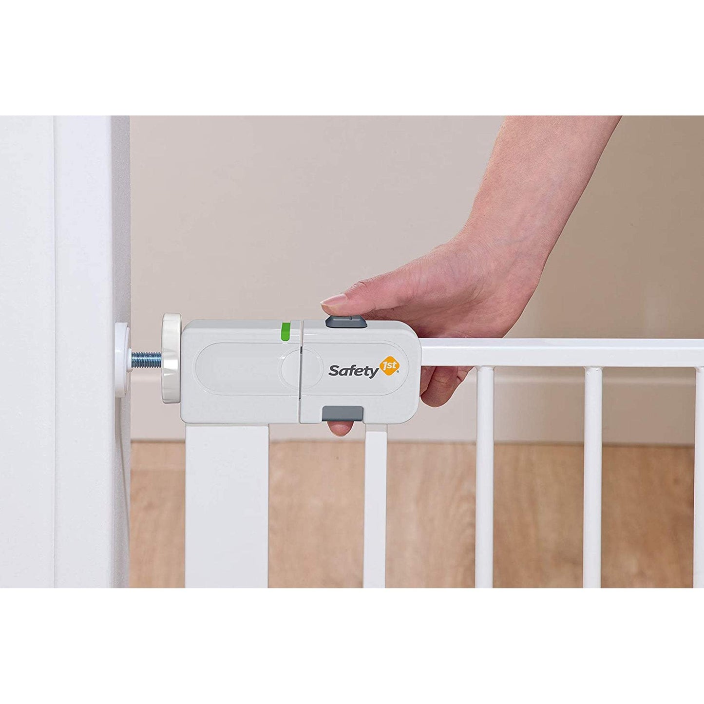 Safety 1St White Color Auto Close Gate || 6Months To 36Months || Distress Box - Distressed