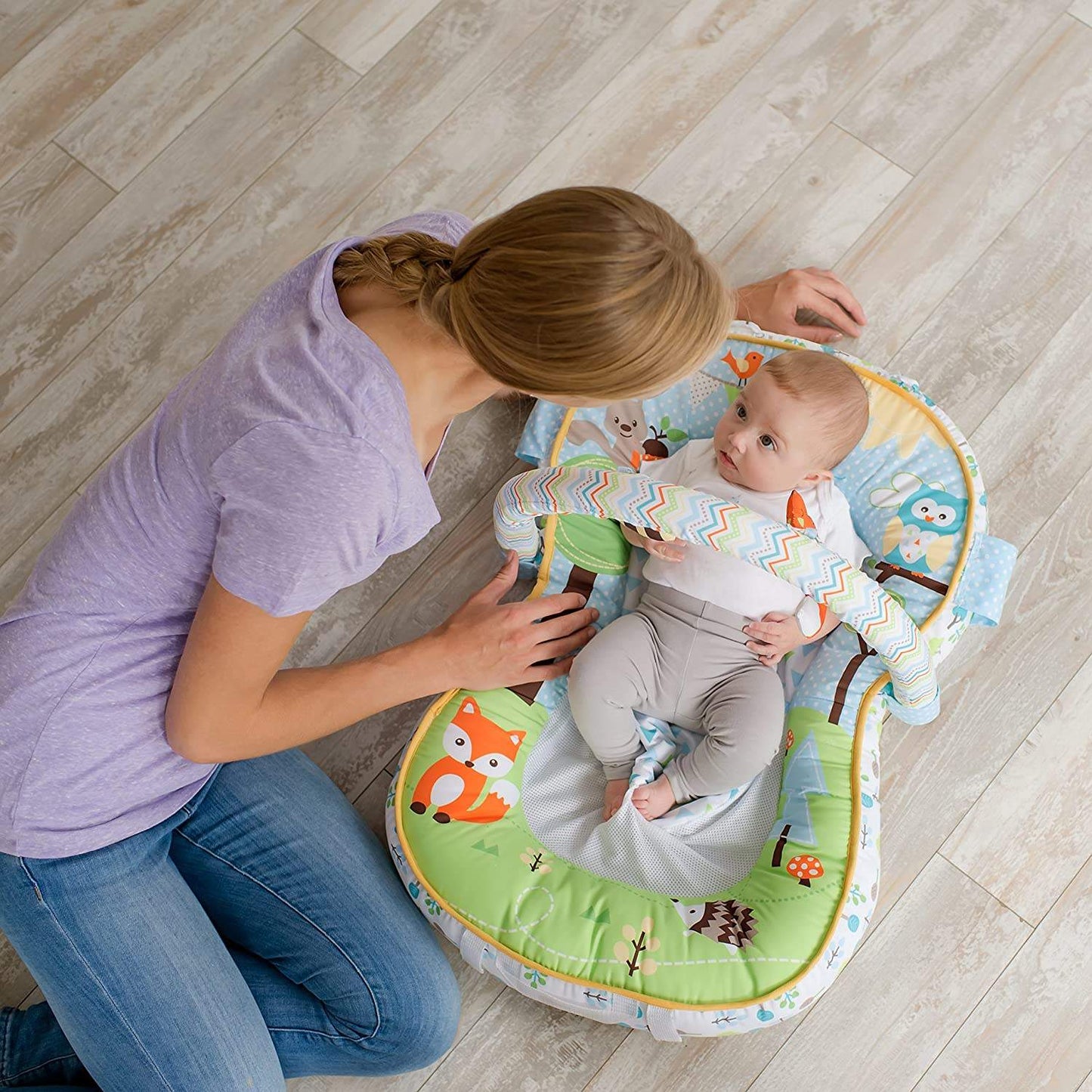 Summer Infant Laid Back Lounger - 3 Position Playgym (Birth+ to 9M)