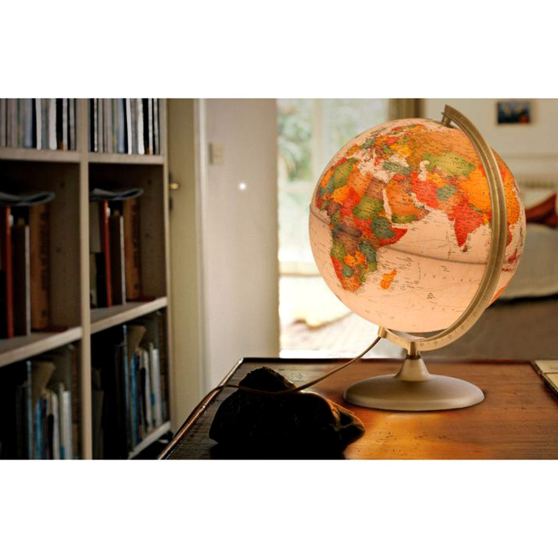 Tecnodidattica Discovery Illuminated & Revolving Globe Antique Style 5M To 4Y