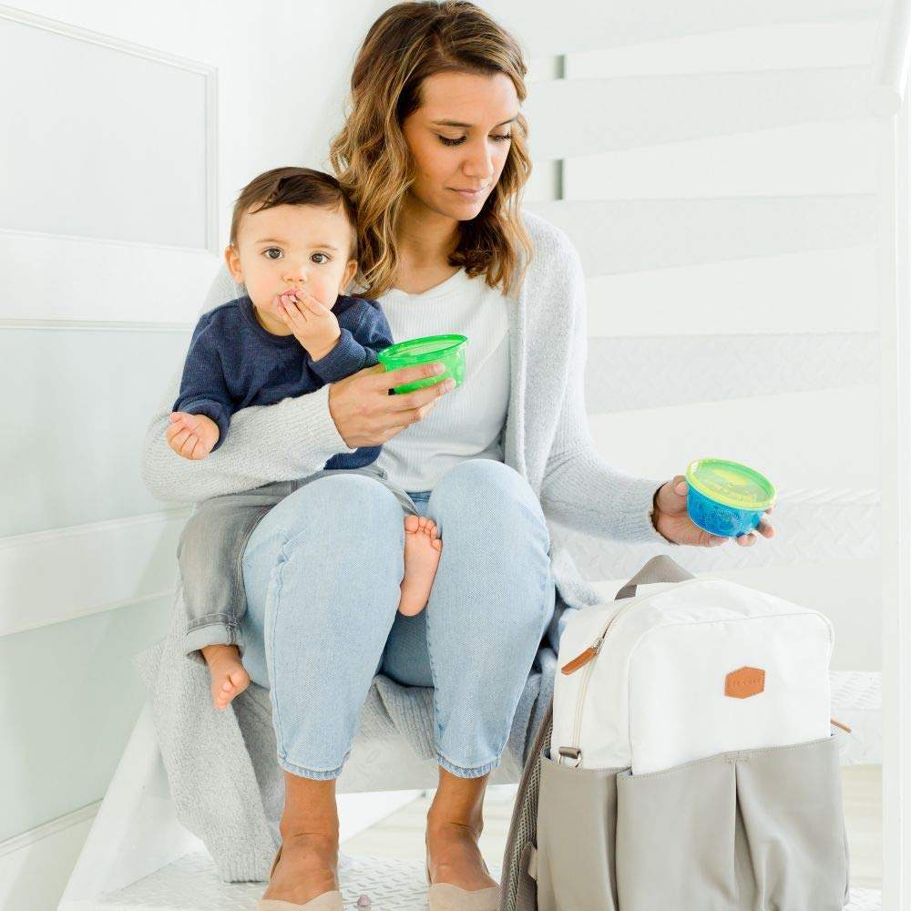 The First Years Take & Toss 8 Oz Bowls With Lids 7 Pk. Multicolor || 9months to 24months