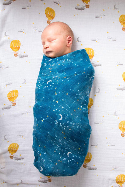 Malabar Baby Organic Swaddle Set - Fly Me To The Moon (Starry Night & Hot Air Balloon)