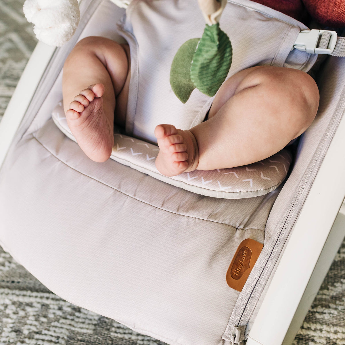 Tiny Love 2-in-1 Rocker Boho Chic Birth+ to 9kg