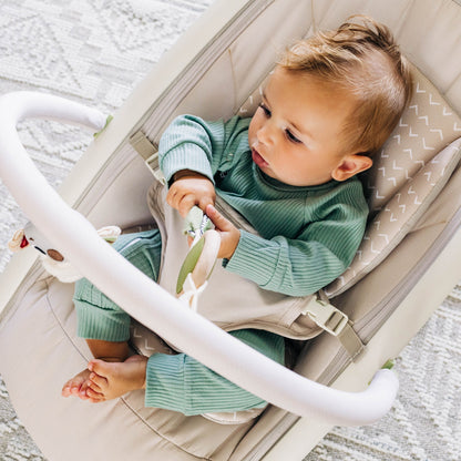 Tiny Love 2-in-1 Rocker Boho Chic Birth+ to 9kg